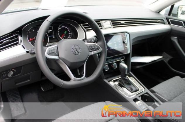 VOLKSWAGEN Passat Variant 1.5 TSI ACT DSG Style rif. 20832347