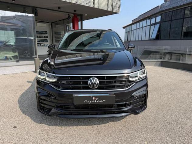 VOLKSWAGEN Tiguan 2.0 TDI 200 CV SCR DSG 4MOTION R-Line rif. 23414332 - Foto 2