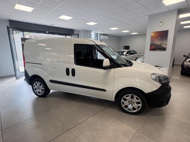 Fiat Dobl1.4 T-jet 120cv Metano 2015 km217000 - Foto 3