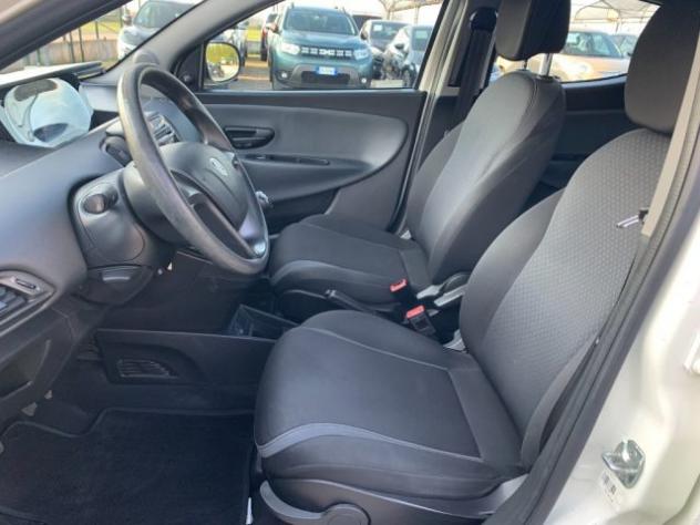 LANCIA Ypsilon 1.2 69 CV 5 porte Platinum rif. 23482140 - Foto 9