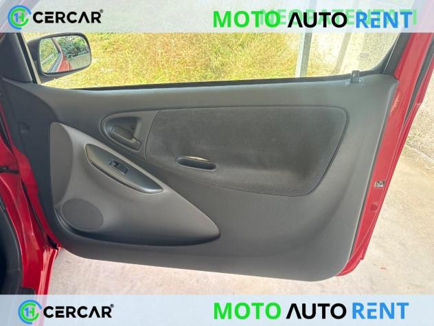 Toyota Yaris 3 Porte Yaris 3p 1.0 my03 - Foto 20