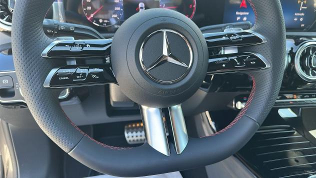 Mercedes-Benz Classe A A 180 d Automatic AMG Line Advanced Plus - Foto 8