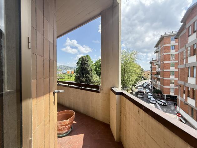 APPARTAMENTO di 5 vani e di 159 mq (FIRENZE - Via delle Panche, Firenze) rif. MOLPAN420 - Foto 11