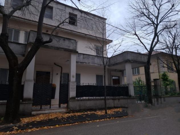Immobile in asta di 274 m² in vendita a Foligno - Foto 3