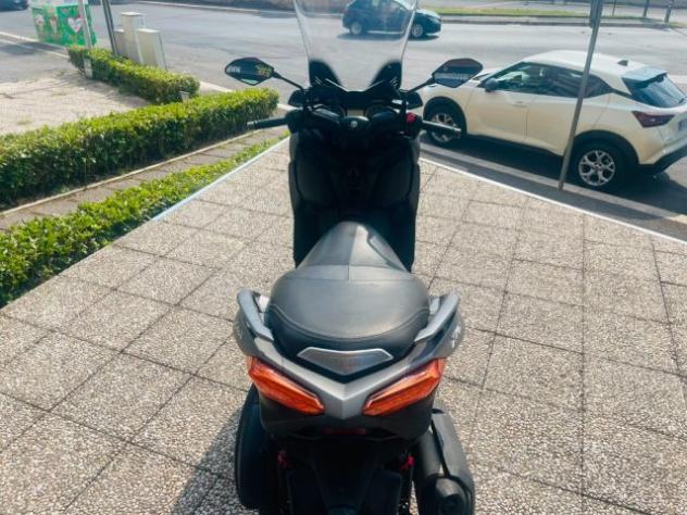 YAMAHA X-MAX 300 TUTTO INCLUSO ANCHE PASSAGGIO! MINI RATE rif. 23995573 - Foto 6