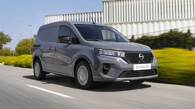 PORTA POSTERIORE DX NISSAN TOWSTAR 2019