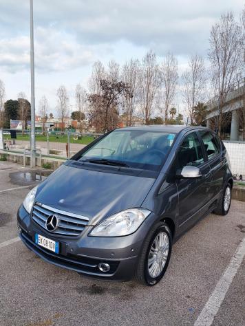 MERCEDES A 180 CDI ELEGANCE 10/2011 - Foto 2