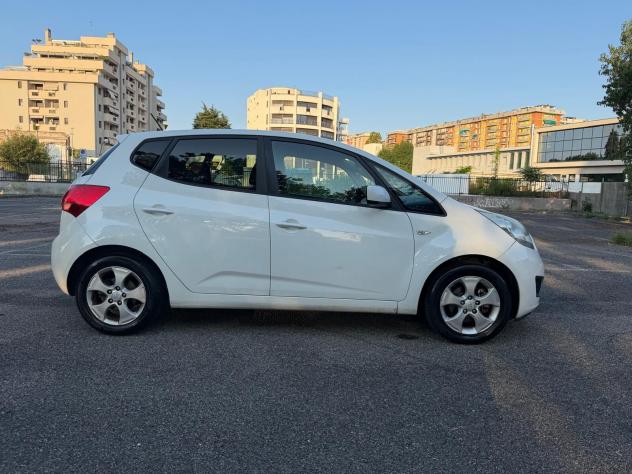 Kia Venga 1.4 CVVT EX ISG - Foto 5