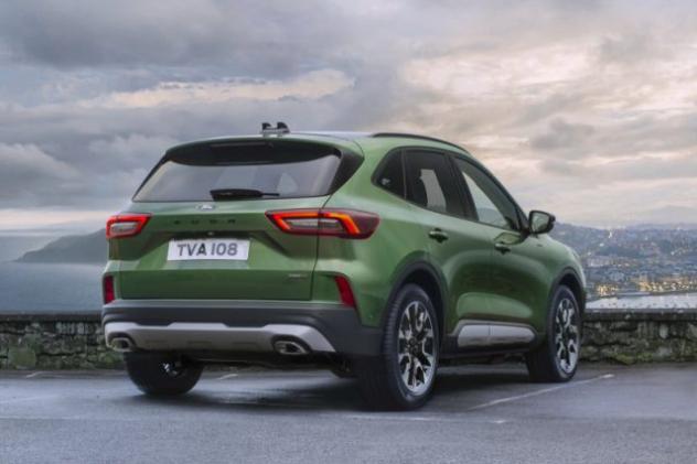FORD Kuga 2.5 Plug In Hybrid 243 CV CVT 2WD Active X rif. 24050631 - Foto 3
