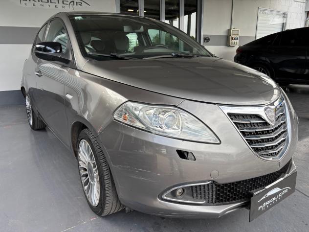 Lancia Ypsilon 0.9 TwinAir 85 CV 5 porte S&S DFN Platinum - Foto 8