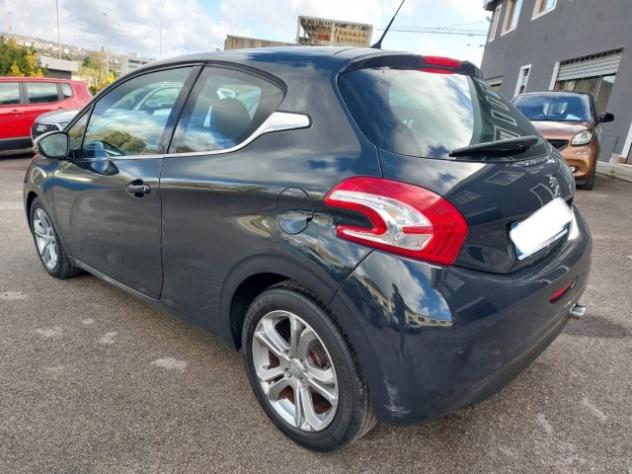 PEUGEOT 208 1.6 e-HDi 92 CV 3 porte rif. 23411637 - Foto 6