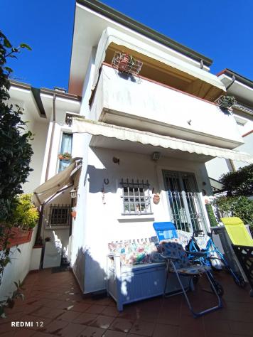 Villetta a schiera in vendita a Ronchi - Massa 70 mq Rif: 1327735