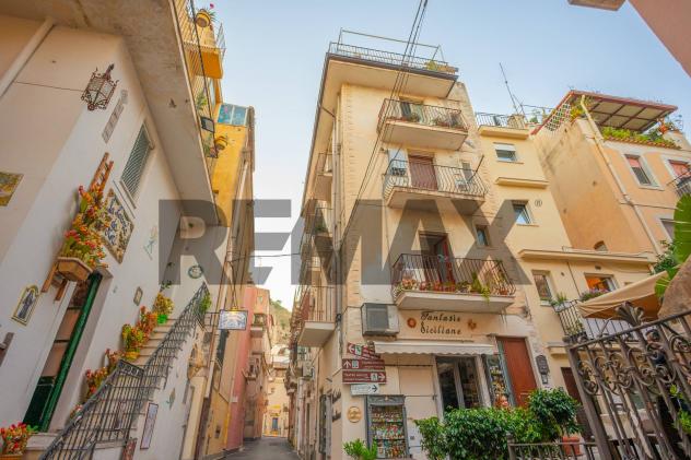 Appartamento in vendita a Taormina, Centro