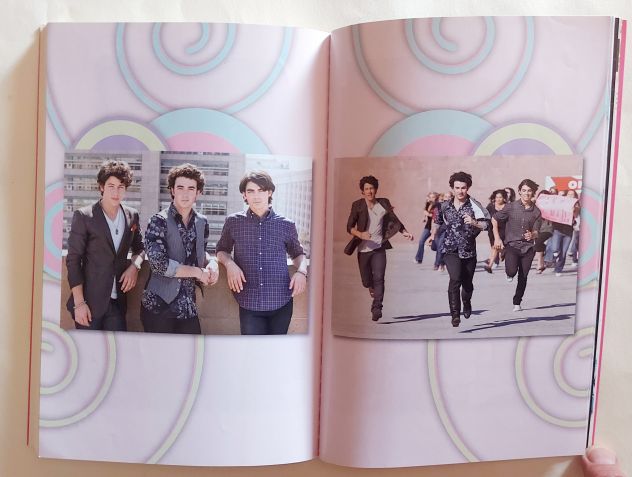 Crazy for Jonas Brothers di Sally Blank 1°Ed.Aliberti, aprile 2009 come nuovo - Foto 5