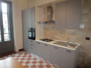 MM Loreto, trilocale arredato e ristrutturato