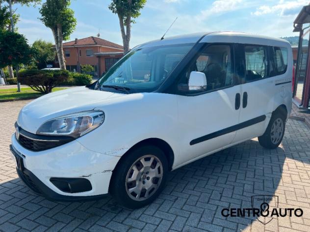 FIAT Doblò 3ª serie Doblò 1.6 MJT 16V 95CV Easy - Foto 6