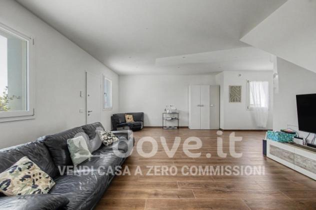 Casa indipendente di 227 m² con più di 5 locali in vendita a Fiesso Umbertiano - Foto 4