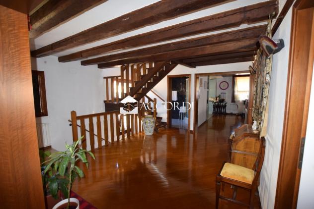 APPARTAMENTO di 4 vani e di 170 mq (VENEZIA) rif. MM703_4 - Foto 16