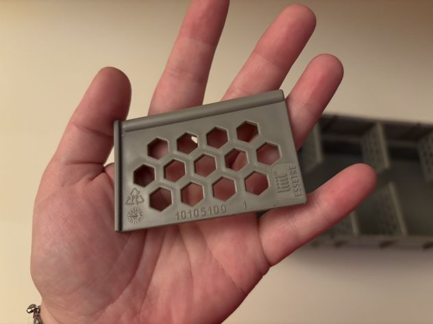 CONTENITORE GRANDE IN PLASTICA PORTA SPUGNE E/O DETERSIVI DA CUCINA O BAGNO”ES - Foto 8