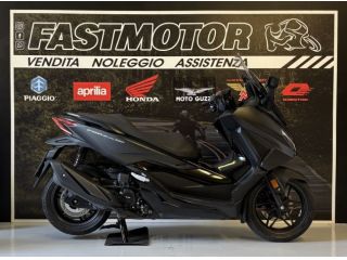 Honda Forza 350