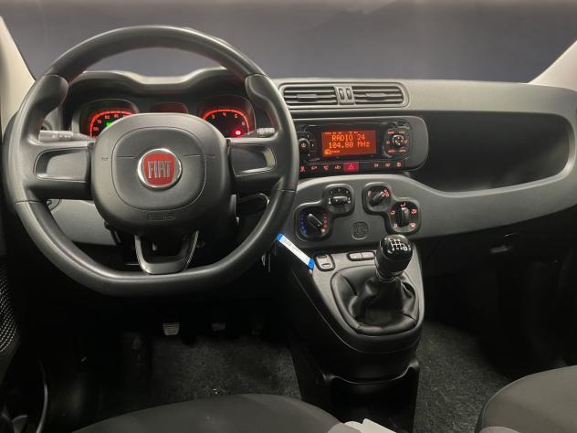 FIAT Panda III 2016 4x4 0.9 t.air t. 4x4 s&s 85cv my19 - Foto 8