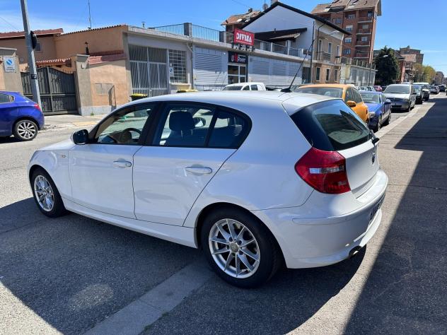 Bmw 118d 2.0 143CV cat 5 porte Futura - Foto 4