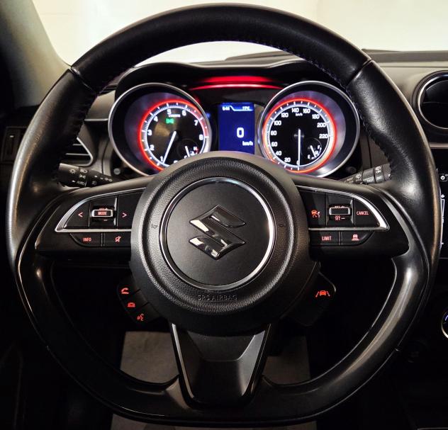 Suzuki Swift Hybrid 1.2 Hybrid Top Allgrip 4WD - Foto 9