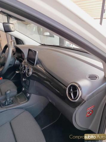 MERCEDES-BENZ B 160 Executive rif. 24039092 - Foto 10