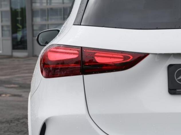 MERCEDES-BENZ GLA 180 Premium Amg rif. 24084339 - Foto 5