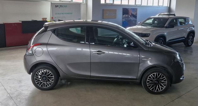 Lancia Ypsilon Ypsilon 1.0 firefly hybrid Platino s&s 70cv - Foto 6