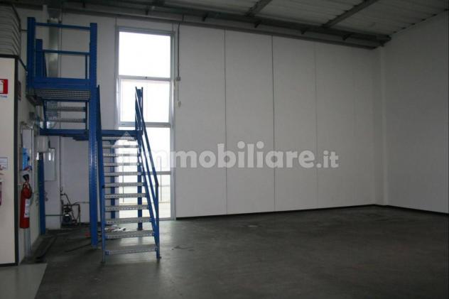 Capannone artigianale in affitto a Carraia - Capannori 375 mq Rif: 1249010 - Foto 6