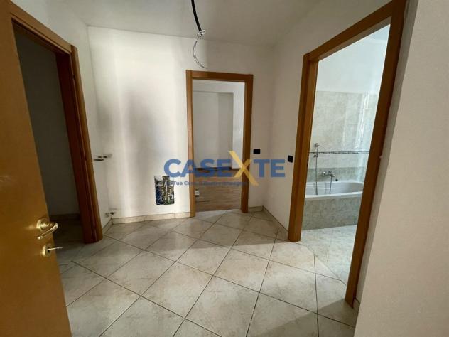 Robbiate – Elegante appartamento in palazzina completamente ristrutturata - Foto 10
