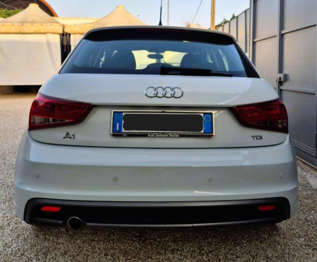 Audi A1 1.6 TDI S tronic line edition plus - Foto 6