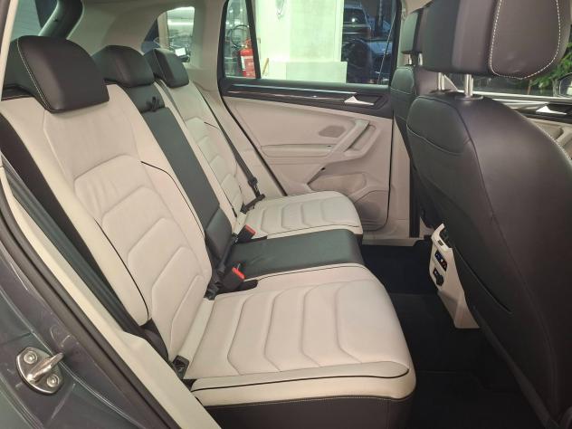 Volkswagen Tiguan 2.0 TDI 150 CV DSG Elegance - Foto 9