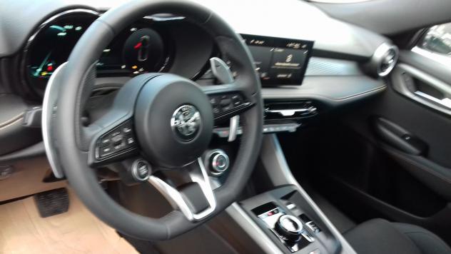 Alfa Romeo Tonale 1.6 Diesel 130cv TCT6 N1 AUTOCARRO 5 POSTI - Foto 4