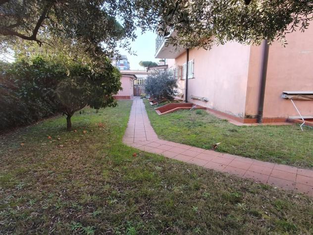 Appartamento in vendita a Marina di Carrara - Carrara 113 mq Rif: 1451653