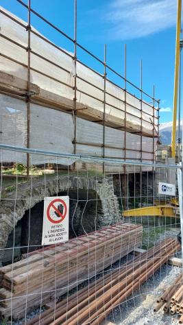 In baita in fase di ristrutturazione BILOCALE CON GIARDINO - Foto 8