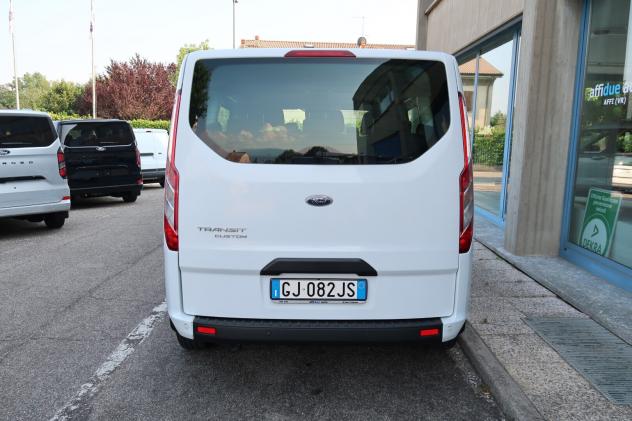 Ford Tourneo Custom 2.0 EcoBlue 170CV Trend 9p - Foto 7
