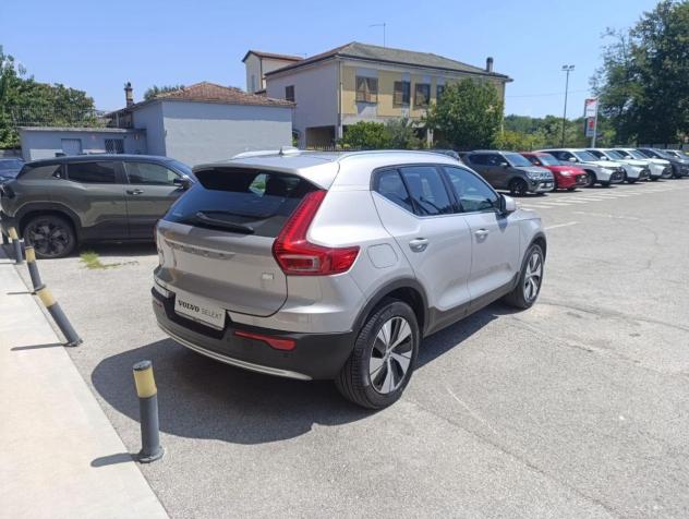 VOLVO - XC40 - T4 Recharge automatico Core - Foto 3