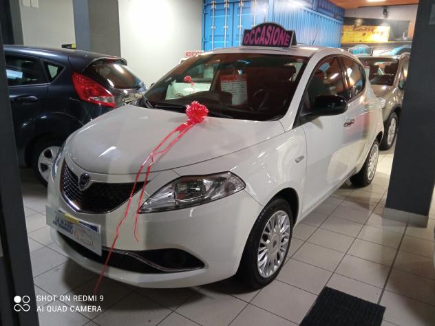 Lancia Ypsilon 1.2 69CV 5P GPL ELEFANTINO - Foto 3