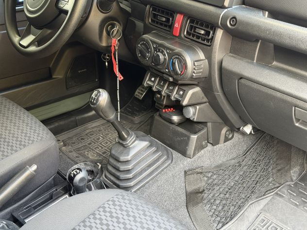 Suzuki Jimny 1.5 ALLGRIP Pro Autocarro 2022 4x4 / Da 326,00 € mese - Foto 9