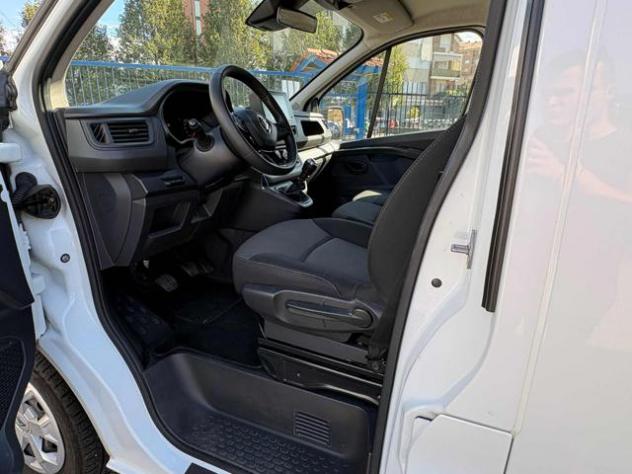 RENAULT Trafic BluedCi 150CV PC-TN Authentic rif. 24144005 - Foto 9