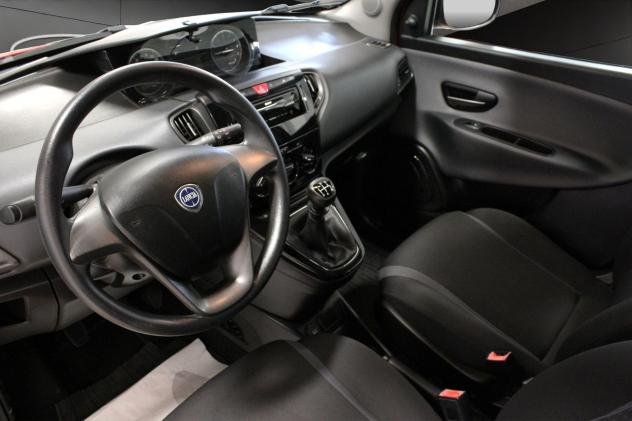 Lancia Ypsilon 1.2 69cv Silver - Foto 10