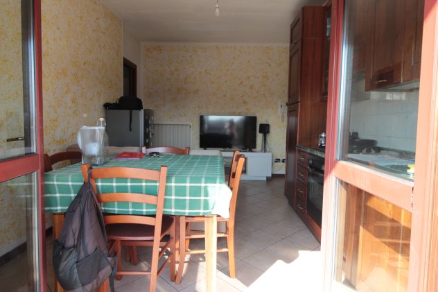BELLUSCO – ULTIMO PIANO, BILOCALE CON CANTINA E BOX DOPPIO - Foto 7