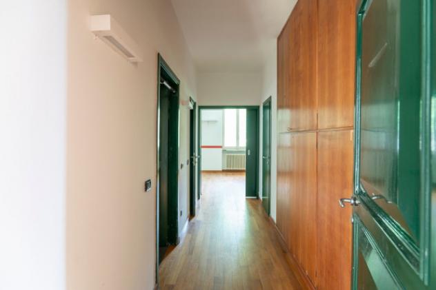 Villa di 892 m² con più di 5 locali in vendita a Molteno - Foto 18