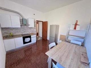 Appartamento in affitto a Carrara 55 mq Rif: 1444935