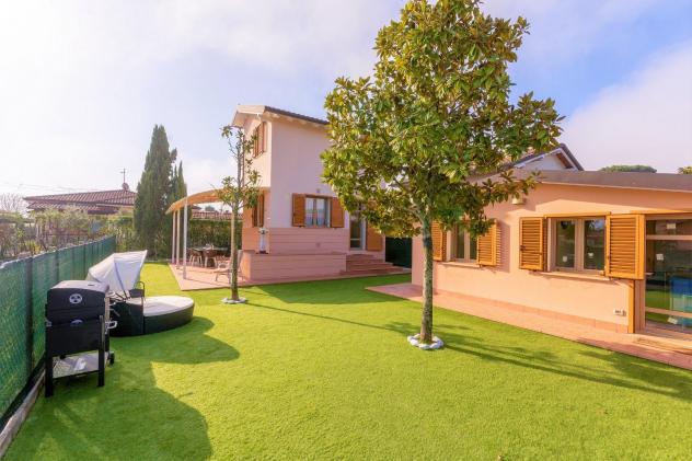 Villa in affitto a Marina di Pietrasanta - Pietrasanta 120 mq Rif: 1269396