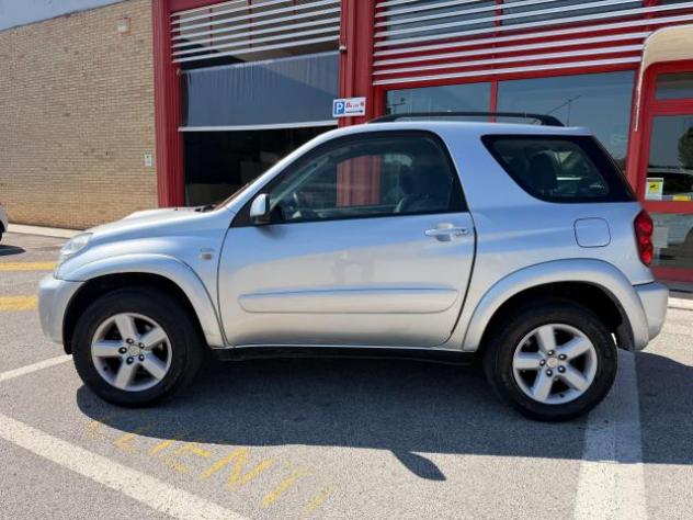Toyota RAV 4 3p 2.0 d-4d 16v FL - Foto 3