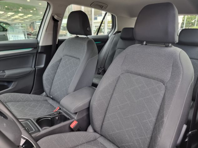 Volkswagen Golf 2.0 TDI DSG 116cv SCR Life - Foto 6