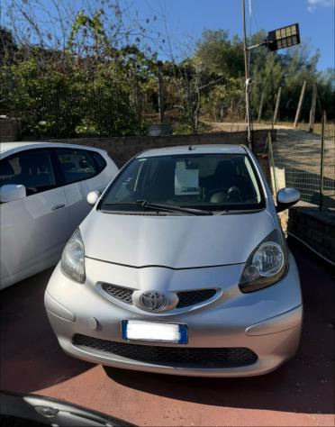 Toyota Aygo 1.4 turbodiesel 5 porte Sol - Foto 2